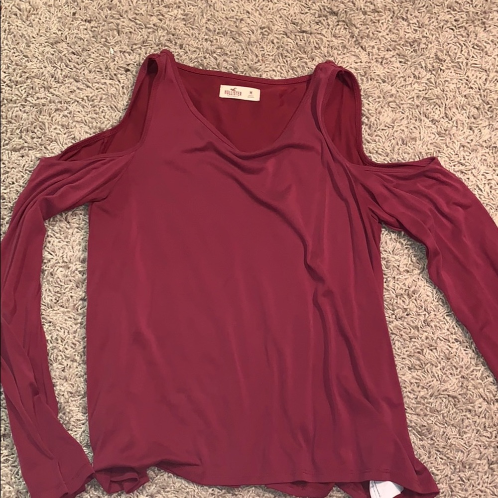 Hollister shoulder cut out shirt